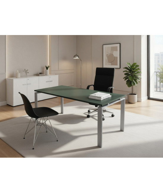 Mesa de escritório com elevada resistência aos riscos. Acabamento de alta qualidade. Melhor preço ⭐.