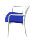Silla de polipropileno, tapizada, KYOS CON  BRAZOS. Mejor calidad y precio