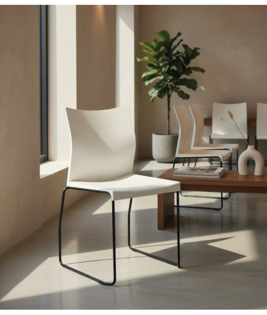 Silla de polipropileno con base patín SOBEK. Mejor calidad y precio