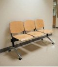 【Bancada con asiento y respaldo en polipropileno BANCADA MADERA-3】