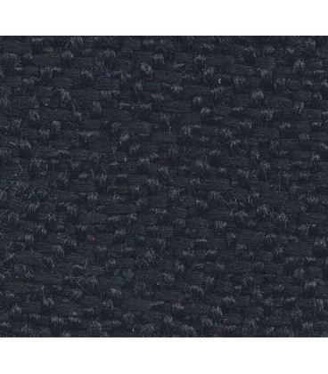 Sillón de líneas estilizadas y modernas, acolchado y tapizado en textil Basic.